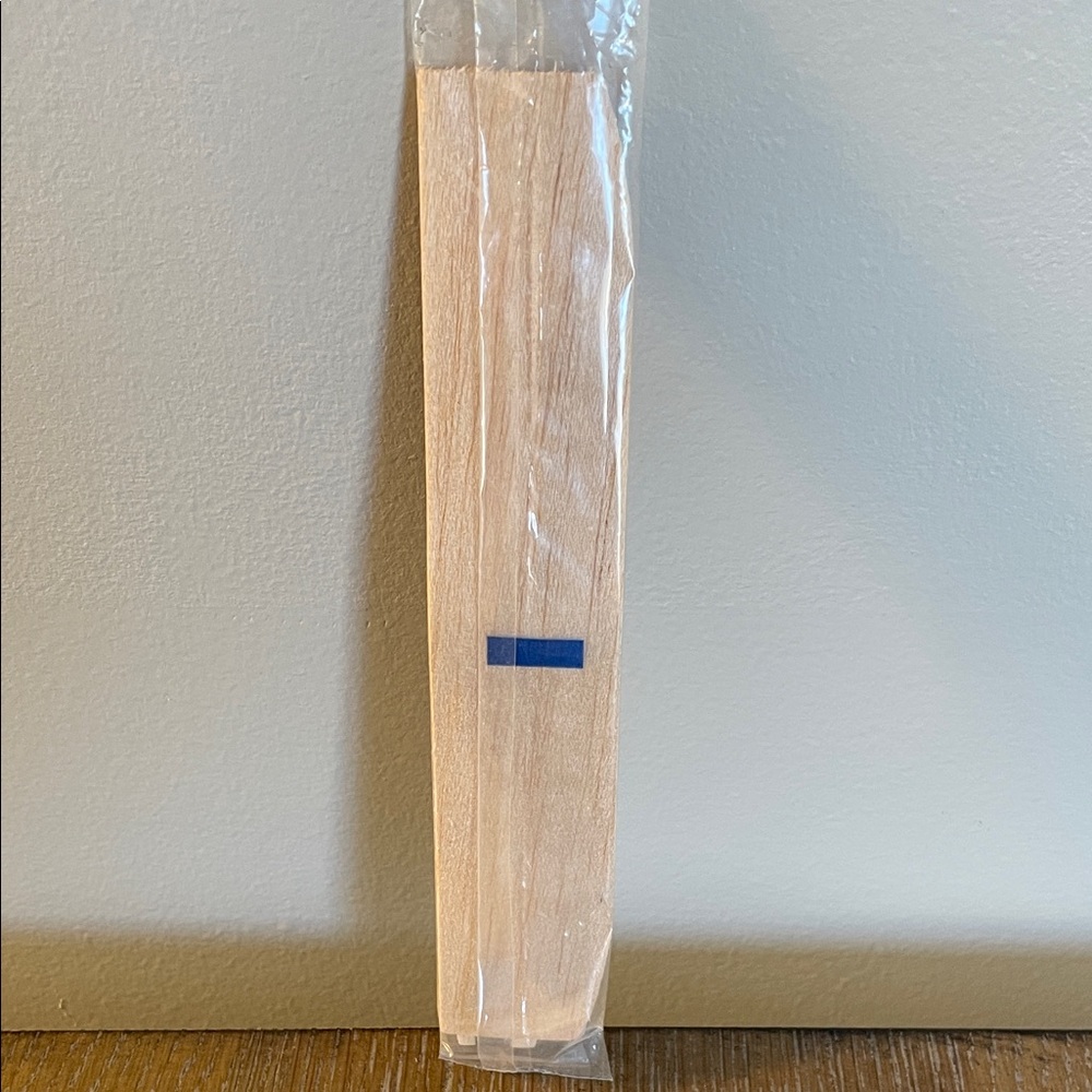 Balsa Wood Airplane Gliders- Set of 4 - Picture 9 of 9